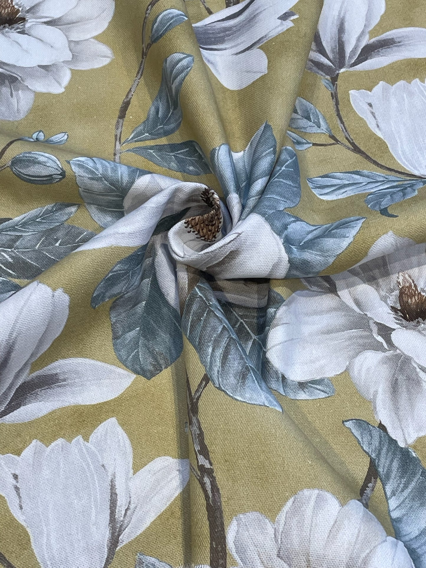 Magnolia/Chartreuse