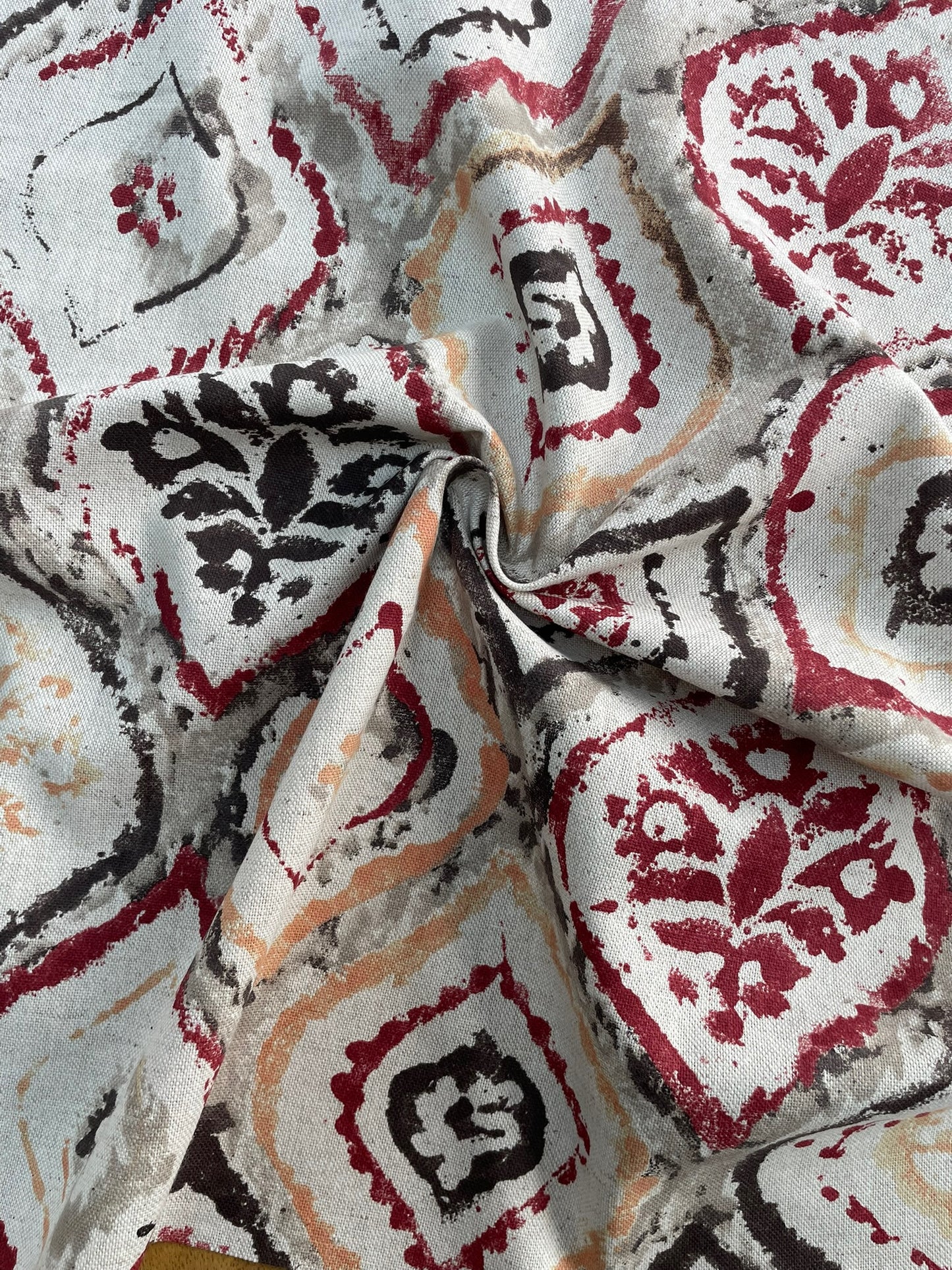 Relax Ikat / Red