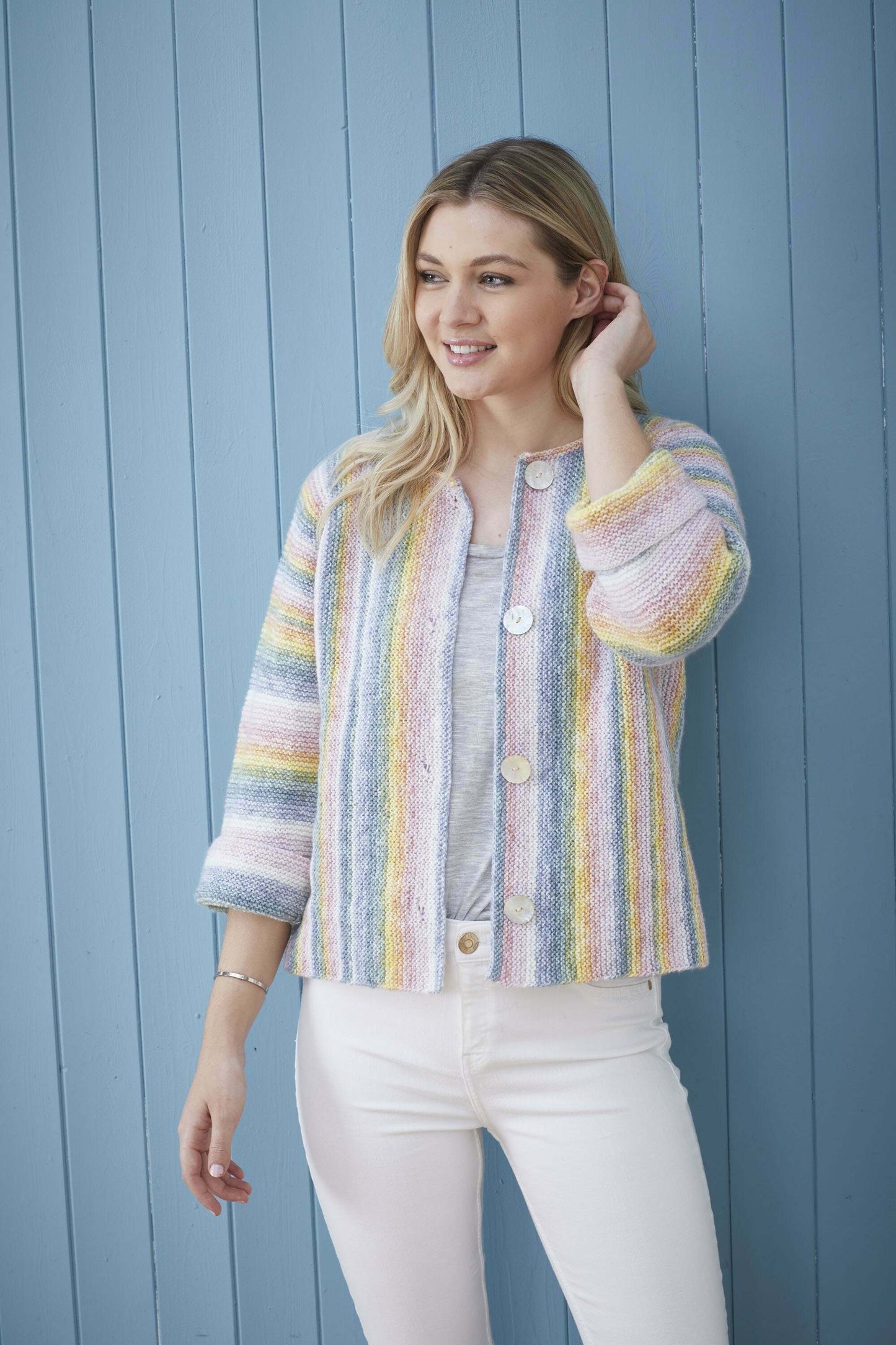 KING COLE 5648 Cardigans in Bramble DK
