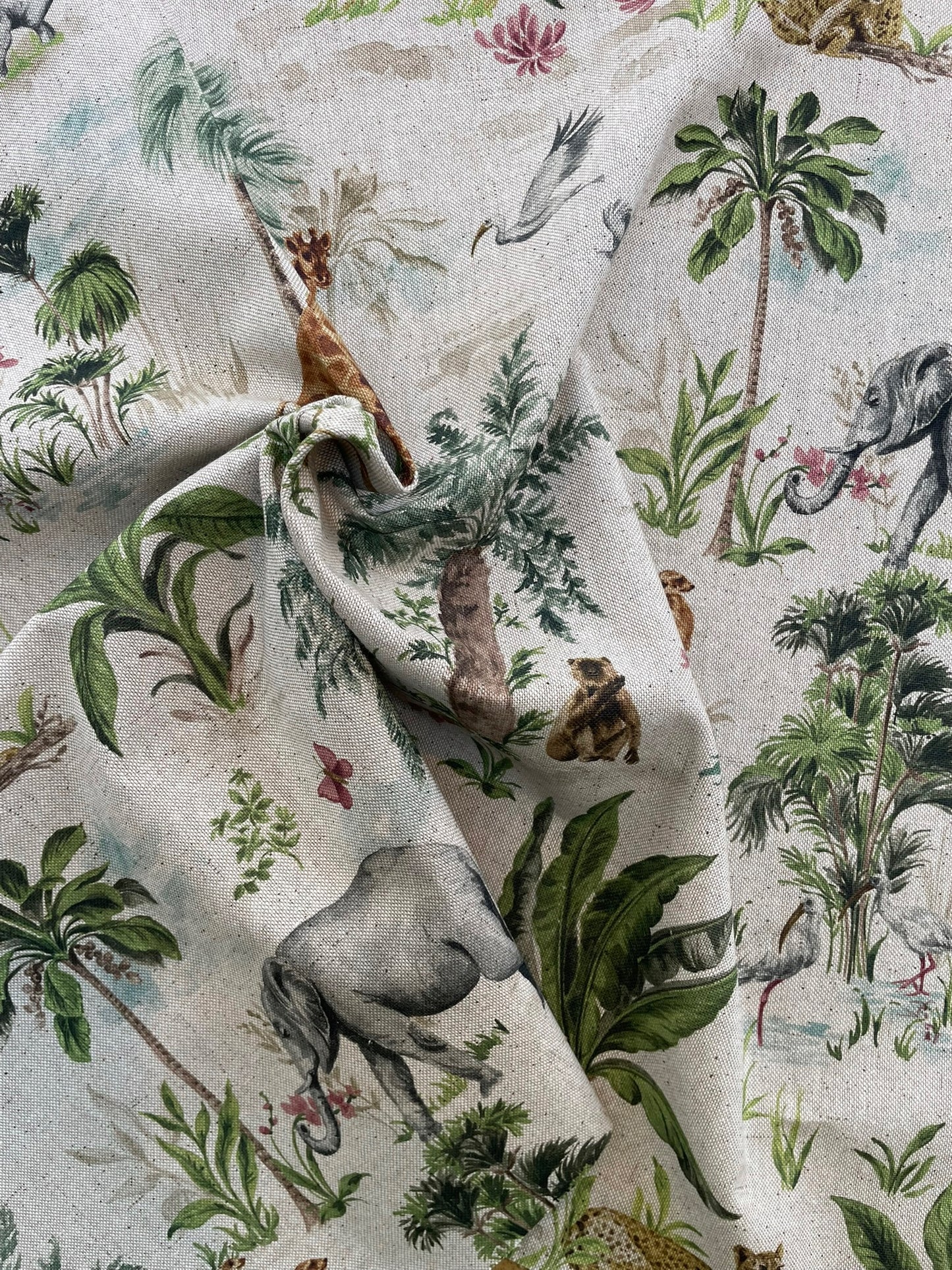 Safari Animals / Linen