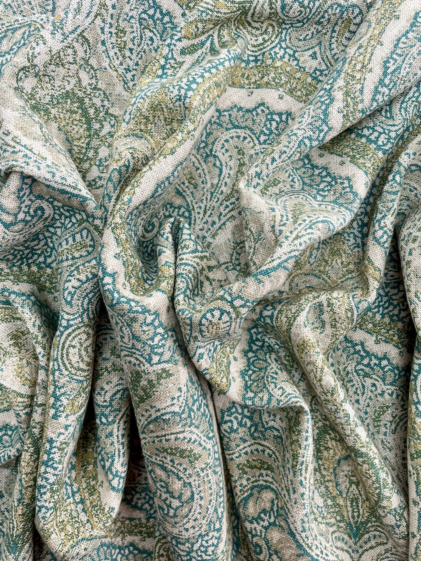 Aarna / Teal Green