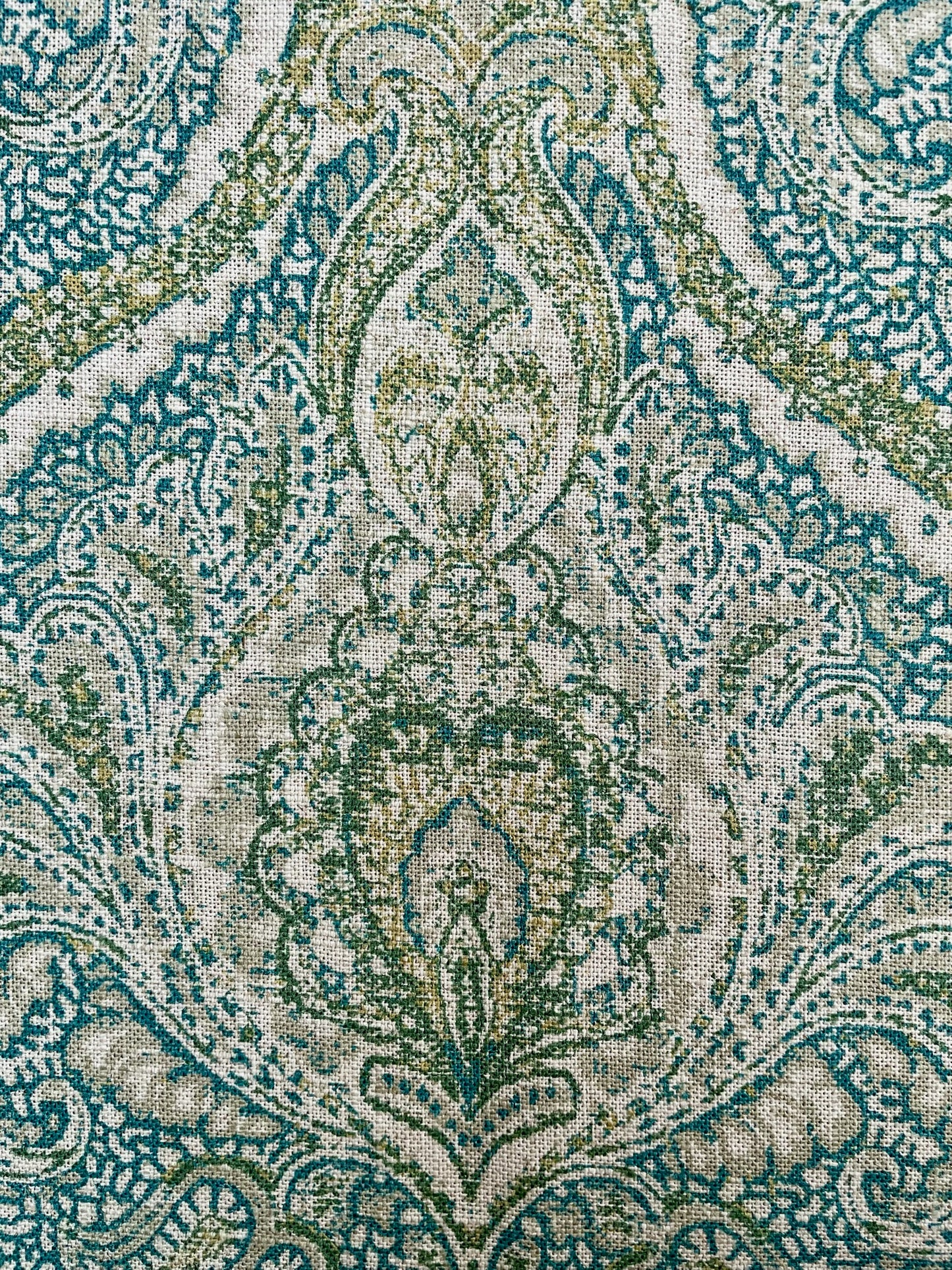 Aarna / Teal Green