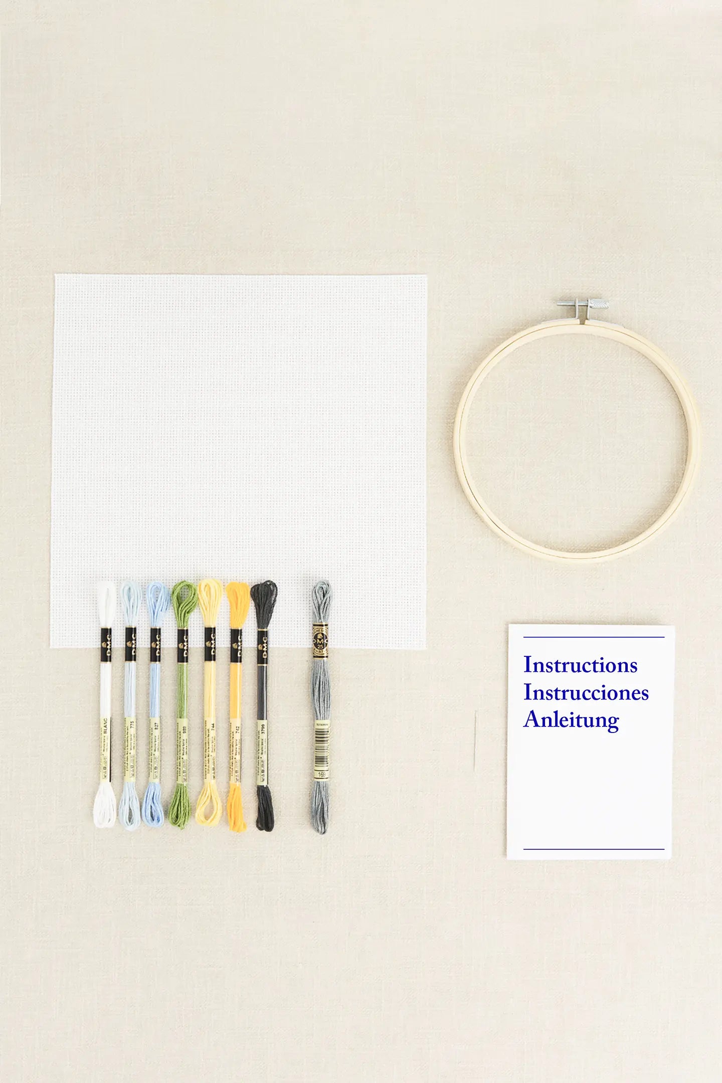 QUEEN BEE CROSS STITCH KIT