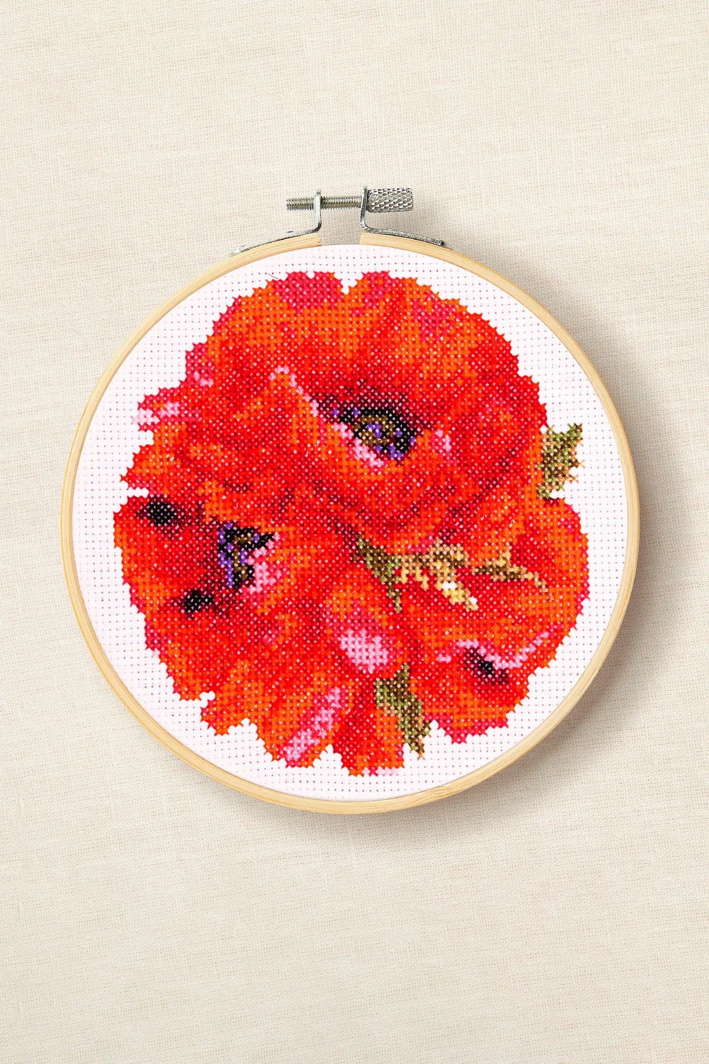 SCARLET POPPIES CROSS STITCH KIT