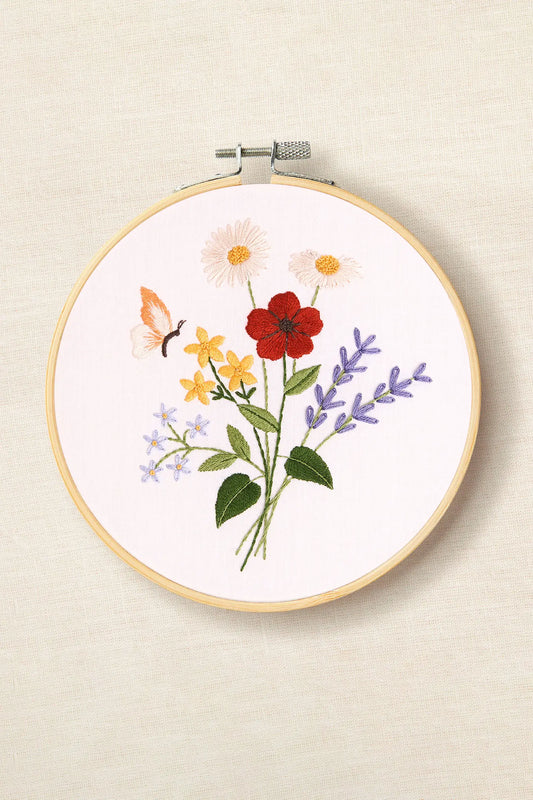 SUMMER FLOWERS EMBROIDERY KIT