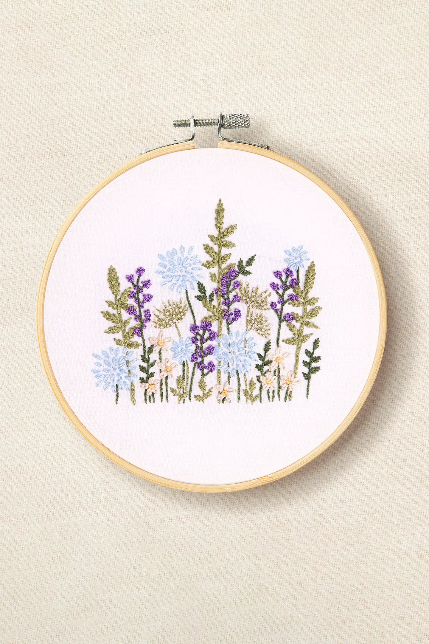 WILD BLOOMS EMBROIDERY KIT